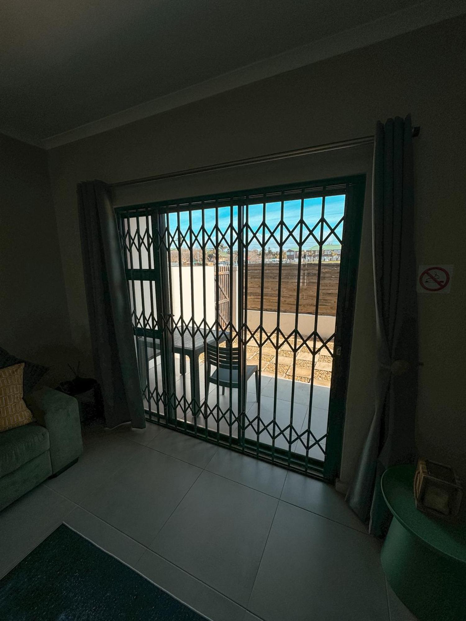 Nemesia Court Apartment Durbanville Bagian luar foto