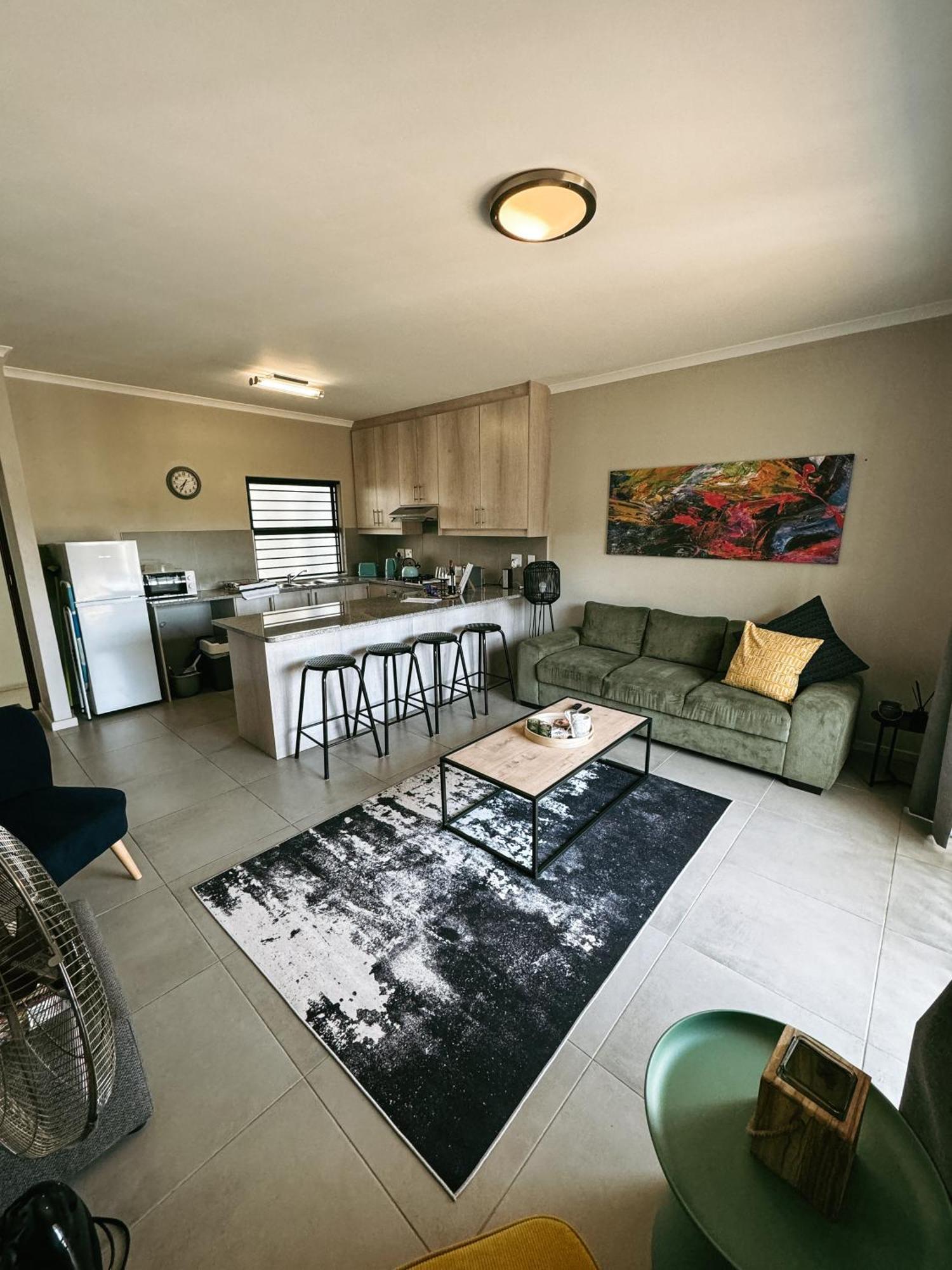 Nemesia Court Apartment Durbanville Bagian luar foto
